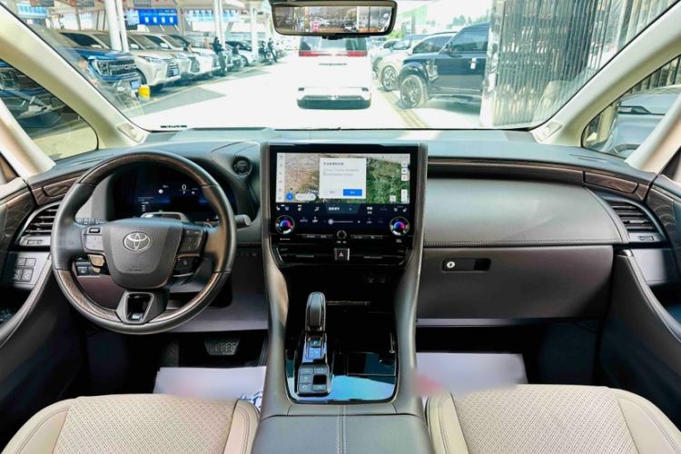 Used Toyota Alphard 2024 Dual-Engine 2.5L Prestige Edition Interior 5
