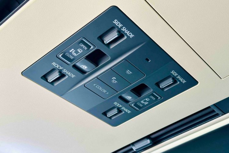 Used Toyota Alphard 2024 Dual-Engine 2.5L Prestige Edition Interior 7