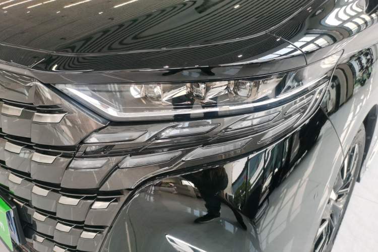 Used Toyota Alphard 2024 Dual-Engine 2.5L Prestige Edition Left Front Headlight