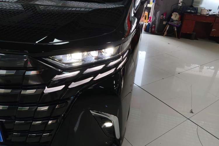 Used Toyota Alphard 2024 Dual-Engine 2.5L Prestige Edition Left Front Headlight