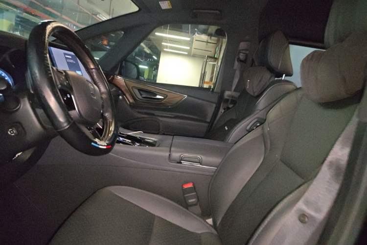 Used Toyota Alphard 2024 Dual-Engine 2.5L Prestige Edition Left Front Seat