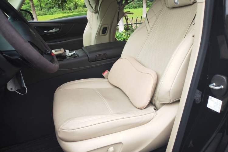 Used Toyota Alphard 2024 Dual-Engine 2.5L Prestige Edition Left Front Seat