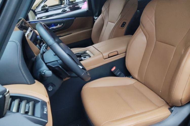 Used Toyota Alphard 2024 Dual-Engine 2.5L Deluxe Edition Left Front Seat