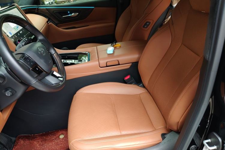 Used Toyota Alphard 2024 Dual-Engine 2.5L Prestige Edition Left Front Seat