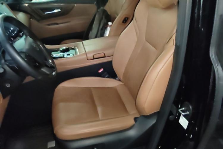 Used Toyota Alphard 2024 Dual-Engine 2.5L Deluxe Edition Left Front Seat