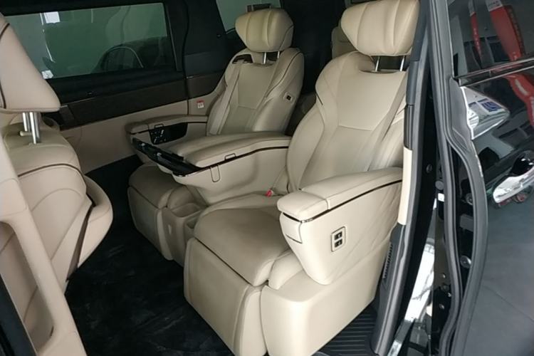 Used Toyota Alphard 2024 Dual-Engine 2.5L Deluxe Edition Left Rear Seat
