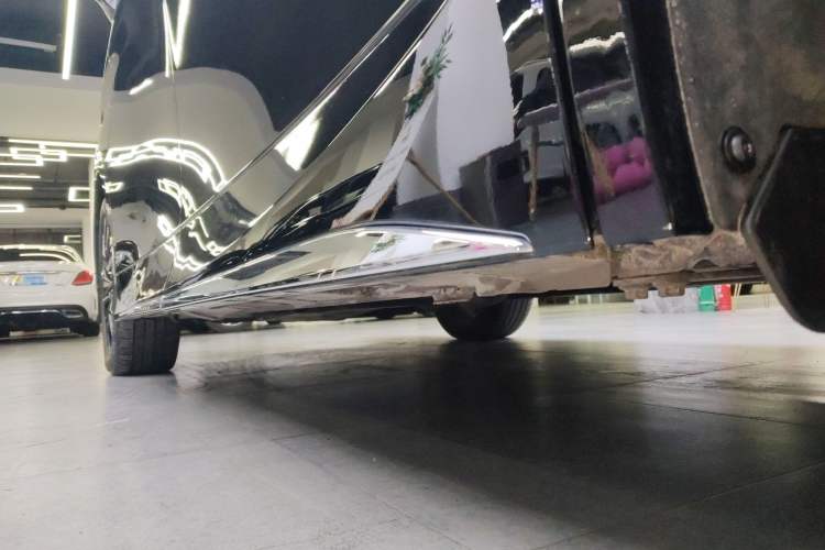 Used Toyota Alphard 2024 Dual-Engine 2.5L Deluxe Edition Left Side Sill