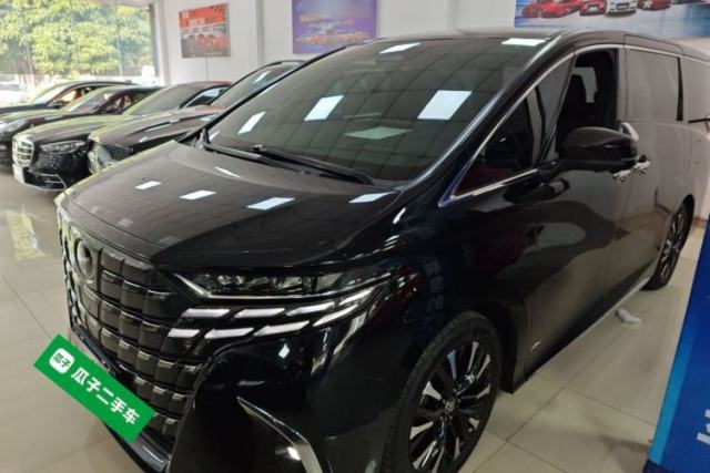 Used Toyota Alphard 2024 Dual-Engine 2.5L Deluxe Edition