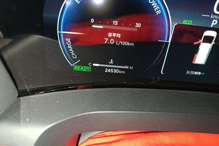 Used Toyota Alphard 2024 Dual-Engine 2.5L Deluxe Edition Odometer Close Up