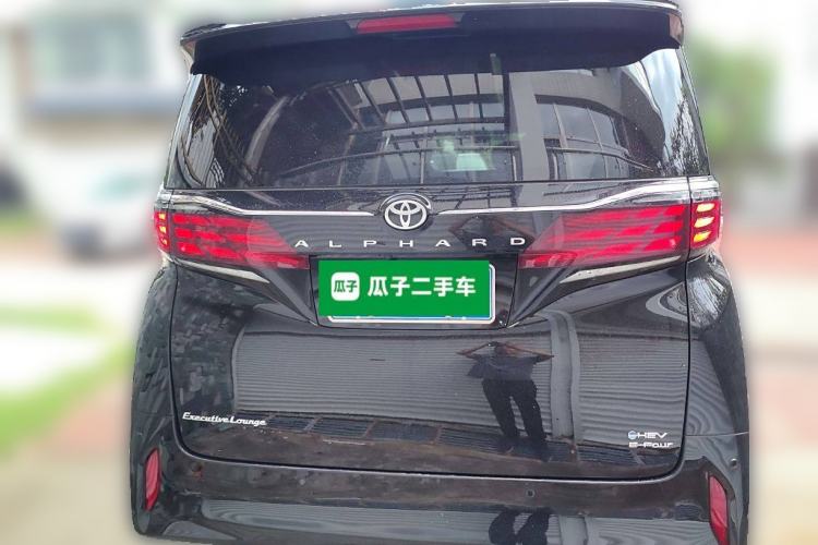 Used Toyota Alphard 2024 Dual-Engine 2.5L Deluxe Edition Rear