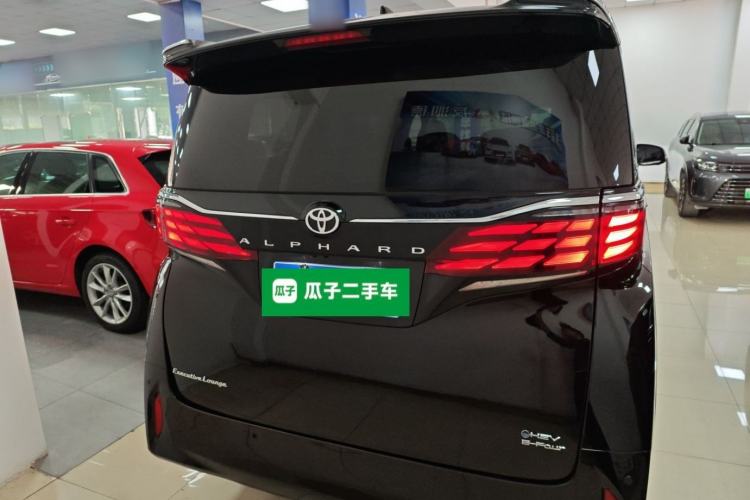 Used Toyota Alphard 2024 Dual-Engine 2.5L Deluxe Edition Rear