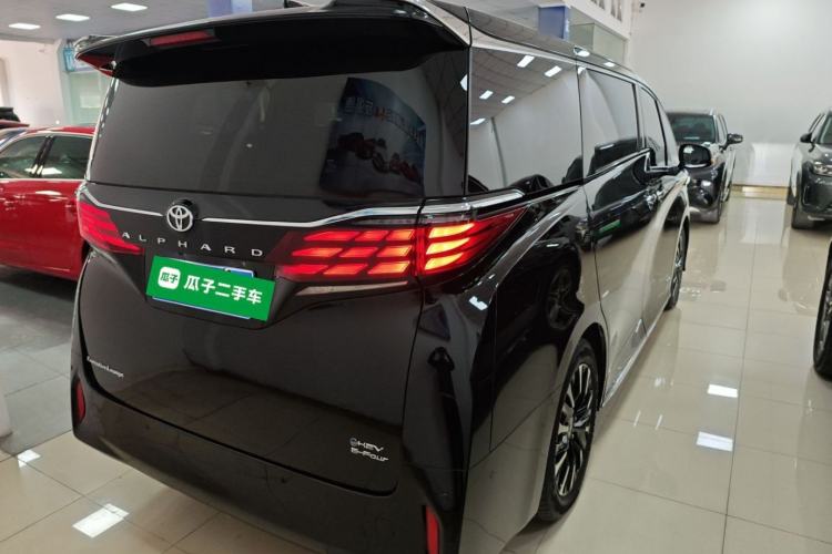Used Toyota Alphard 2024 Dual-Engine 2.5L Deluxe Edition Rear Right 45 Deg