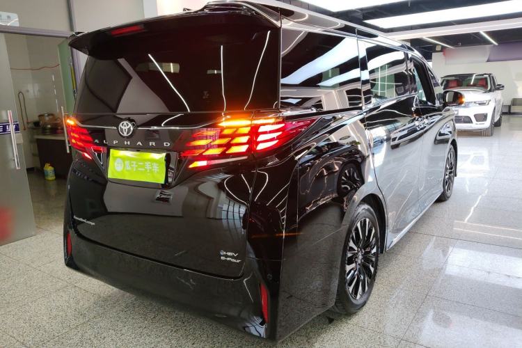 Used Toyota Alphard 2024 Dual-Engine 2.5L Deluxe Edition Rear Right 45 Deg