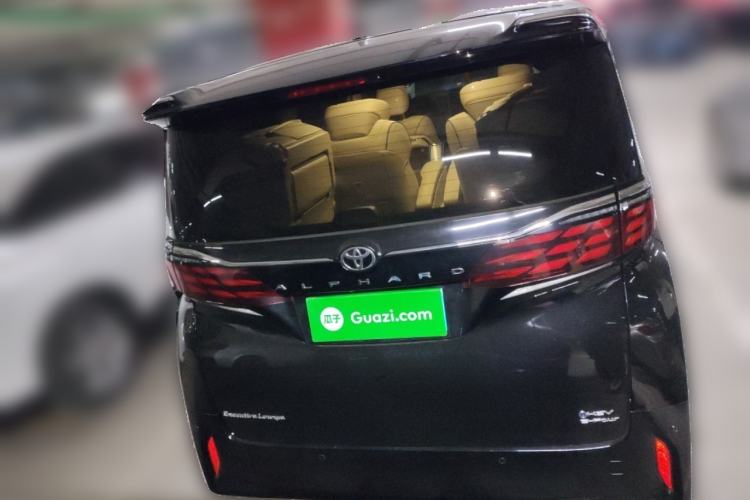 Used Toyota Alphard 2024 Dual-Engine 2.5L Deluxe Edition Rear