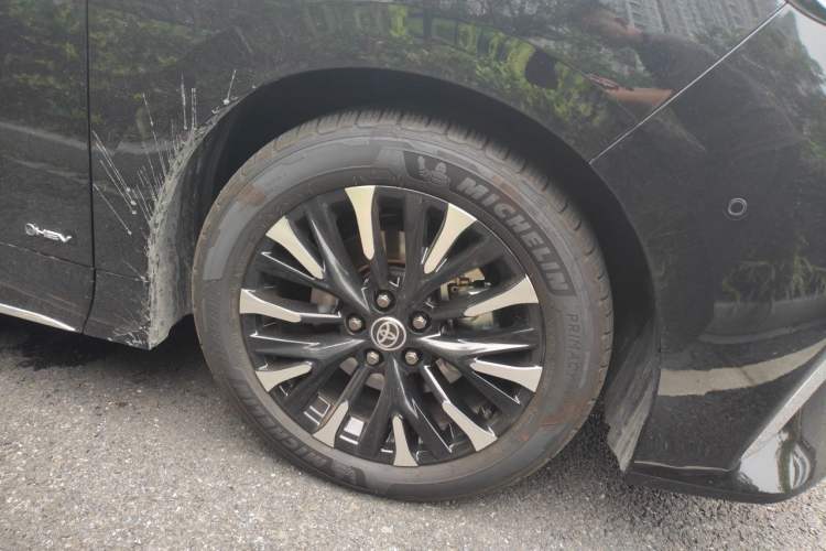 Used Toyota Alphard 2024 Dual-Engine 2.5L Prestige Edition Right Front Wheel Hub