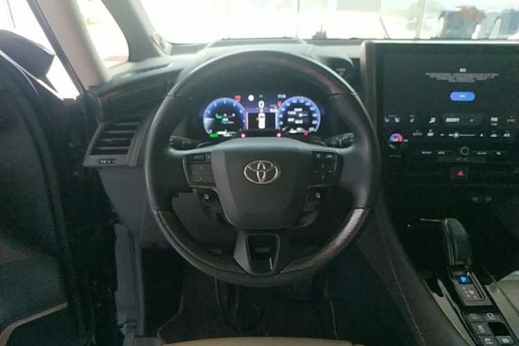 Used Toyota Alphard 2024 Dual-Engine 2.5L Deluxe Edition Steering Wheel