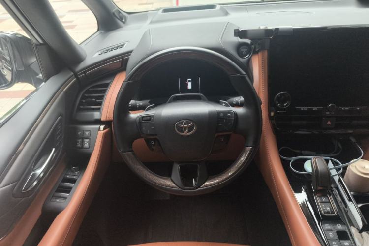 Used Toyota Alphard 2024 Dual-Engine 2.5L Prestige Edition Steering Wheel