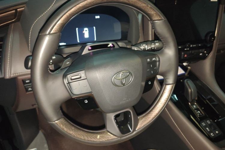 Used Toyota Alphard 2024 Dual-Engine 2.5L Deluxe Edition Steering Wheel