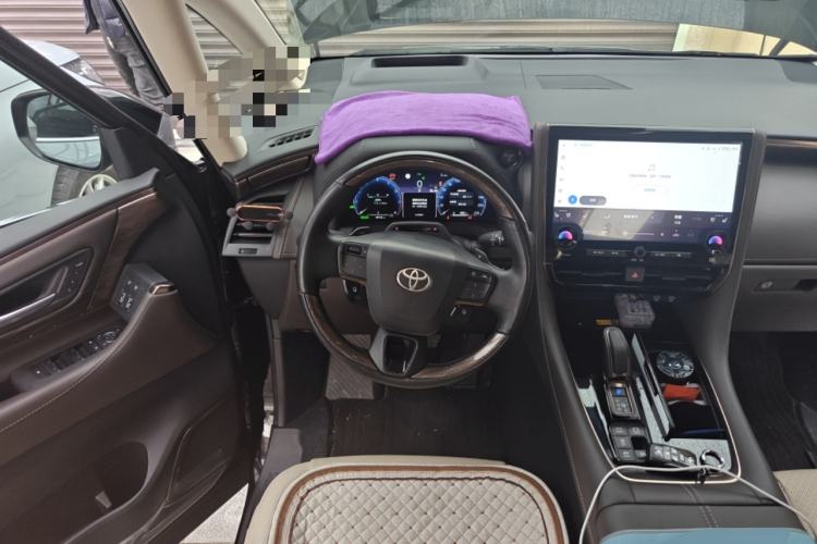 Used Toyota Alphard 2024 Dual-Engine 2.5L Deluxe Edition Steering Wheel