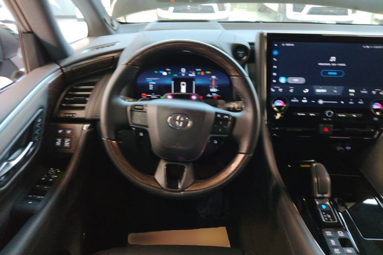 Used Toyota Alphard 2024 Dual-Engine 2.5L Deluxe Edition Steering Wheel