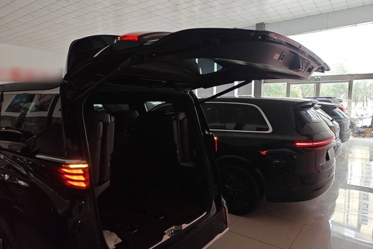 Used Toyota Alphard 2024 Dual-Engine 2.5L Prestige Edition Trunk
