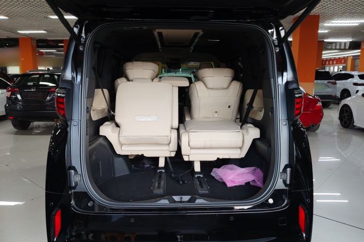Used Toyota Alphard 2024 Dual-Engine 2.5L Prestige Edition Trunk