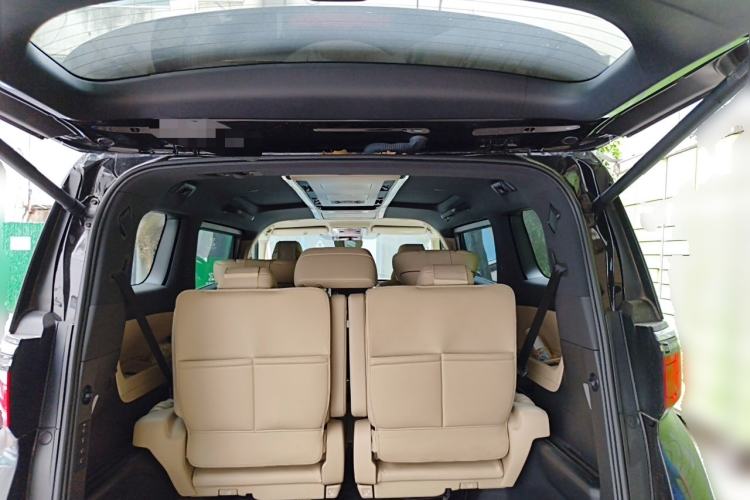 Used Toyota Alphard 2024 Dual-Engine 2.5L Deluxe Edition Trunk