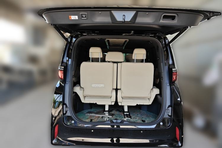 Used Toyota Alphard 2024 Dual-Engine 2.5L Prestige Edition Trunk