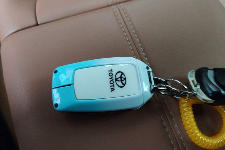 Used Toyota Alphard 2024 Dual-Engine 2.5L Prestige Edition Vehicle Key