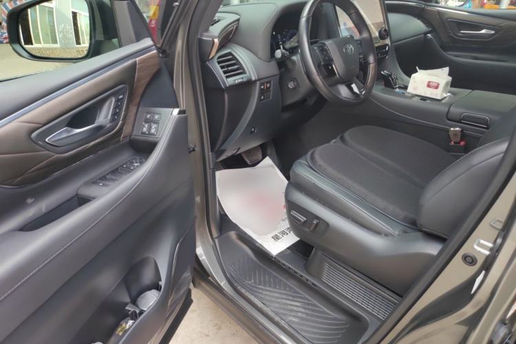Used Toyota Alphard 2024 Dual-Engine 2.5L Deluxe Edition Driver Seat