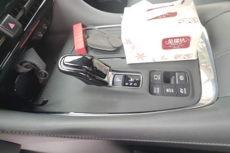 Used Toyota Alphard 2024 Dual-Engine 2.5L Deluxe Edition Gear Lever