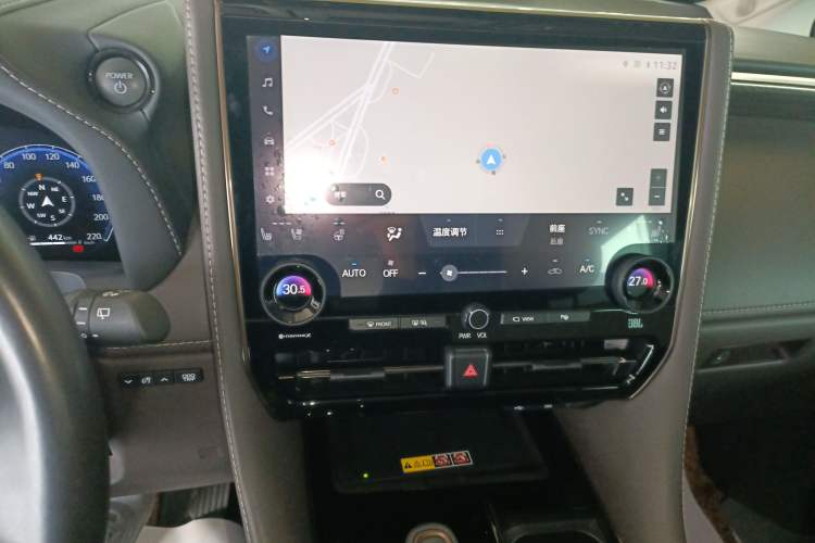 Used Toyota Alphard 2024 Dual-Engine 2.5L Prestige Edition Audio And AC Panel