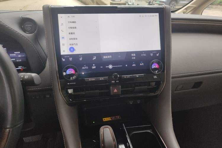 Used Toyota Alphard 2024 Dual-Engine 2.5L Prestige Edition Audio And AC Panel