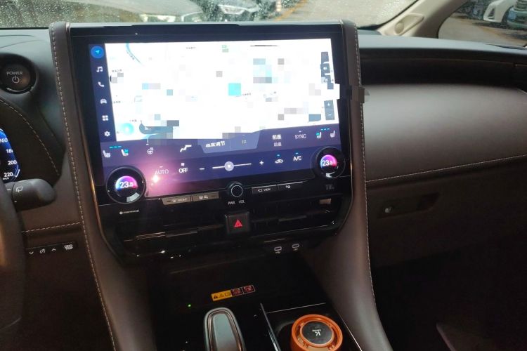 Used Toyota Alphard 2024 Dual-Engine 2.5L Deluxe Edition Audio And AC Panel