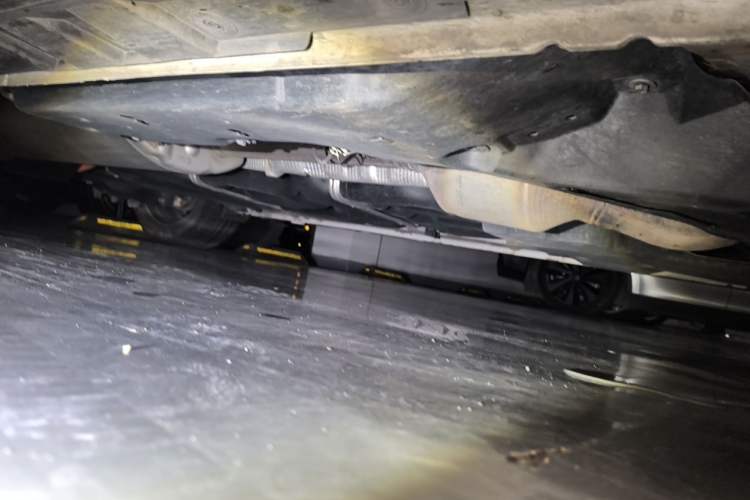 Used Toyota Alphard 2024 Dual-Engine 2.5L Deluxe Edition Chassis Front Right