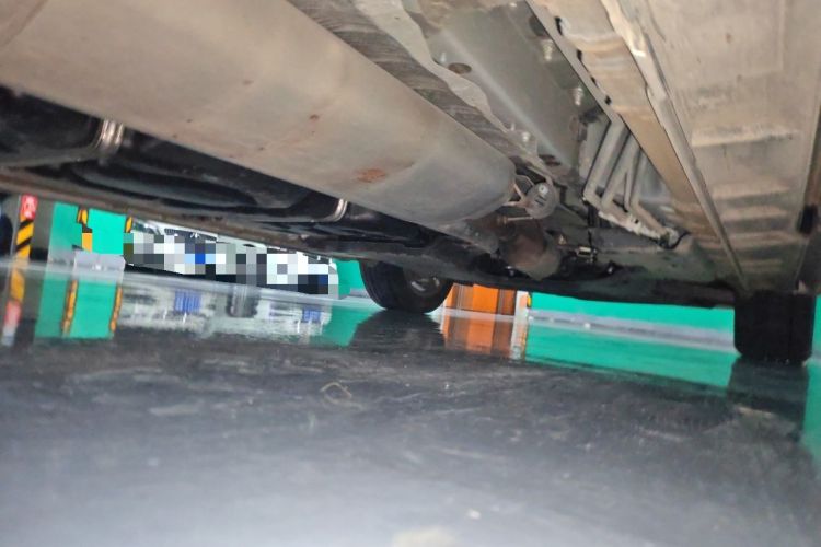 Used Toyota Alphard 2024 Dual-Engine 2.5L Deluxe Edition Chassis Rear Right