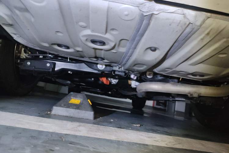 Used Toyota Alphard 2024 Dual-Engine 2.5L Prestige Edition Chassis Rear