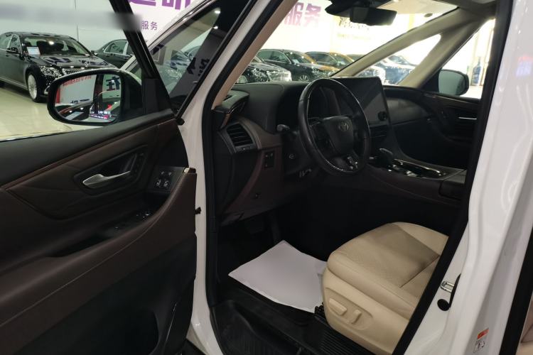 Used Toyota Alphard 2024 Dual-Engine 2.5L Deluxe Edition Driver Seat