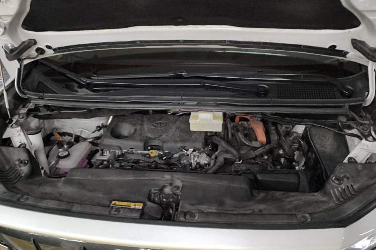 Used Toyota Alphard 2024 Dual-Engine 2.5L Deluxe Edition Engine Bay
