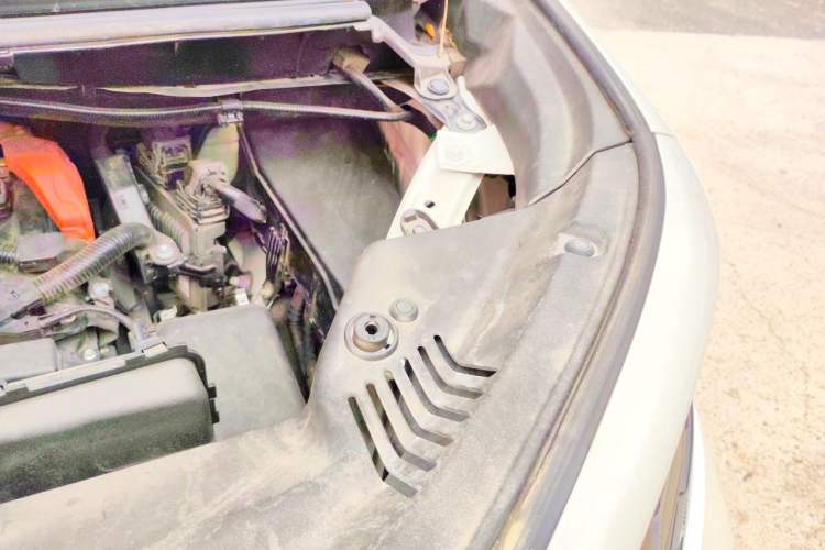 Used Toyota Alphard 2024 Dual-Engine 2.5L Prestige Edition Engine Bay Left