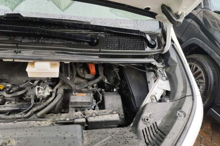 Used Toyota Alphard 2024 Dual-Engine 2.5L Prestige Edition Engine Bay Left