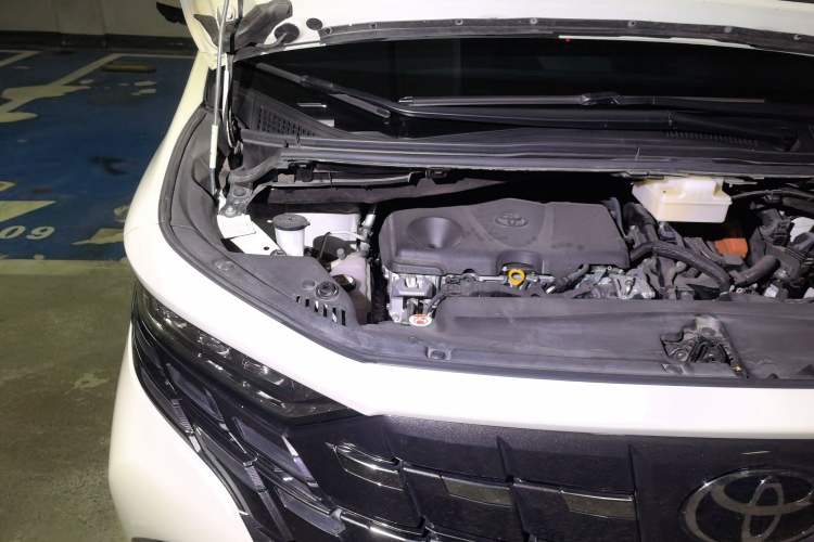 Used Toyota Alphard 2024 Dual-Engine 2.5L Prestige Edition Engine Bay Right