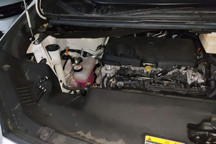 Used Toyota Alphard 2024 Dual-Engine 2.5L Prestige Edition Engine Bay Right