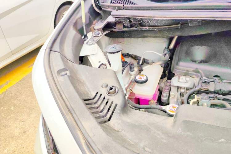 Used Toyota Alphard 2024 Dual-Engine 2.5L Prestige Edition Engine Bay Right