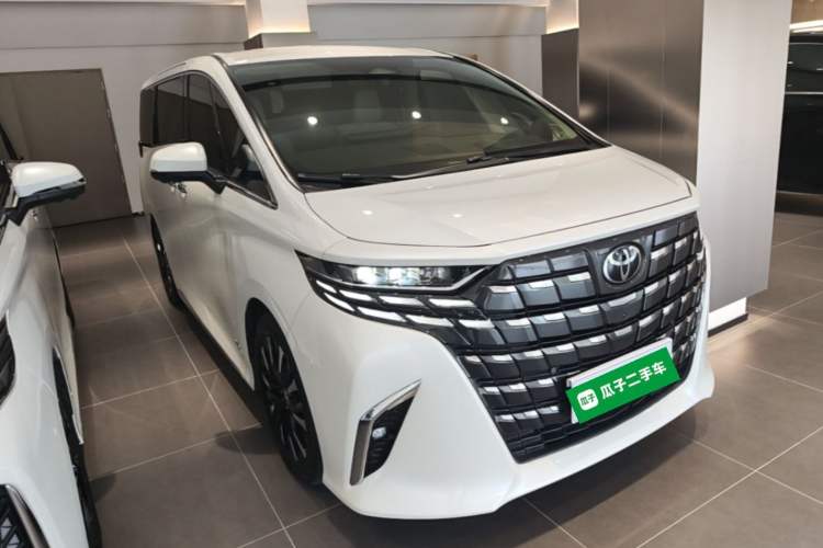 Used Toyota Alphard 2024 Dual-Engine 2.5L Deluxe Edition Front Right 45 Deg