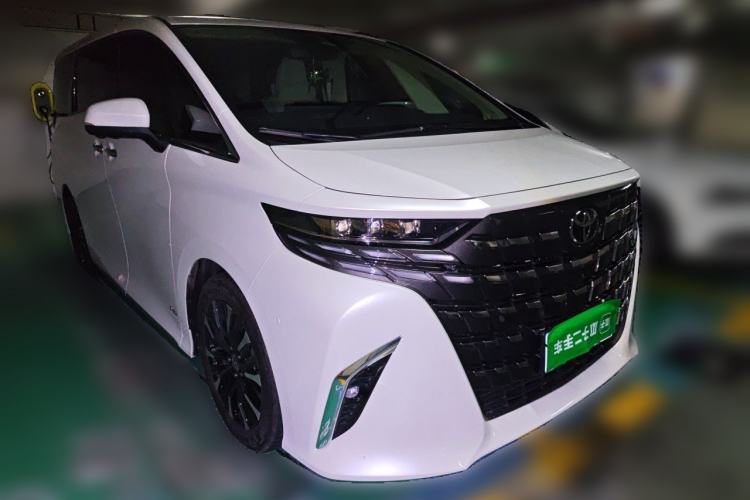 Used Toyota Alphard 2024 Dual-Engine 2.5L Deluxe Edition Front Right 45 Deg