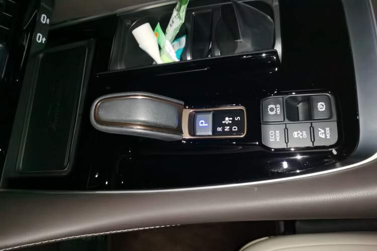 Used Toyota Alphard 2024 Dual-Engine 2.5L Prestige Edition Gear Lever