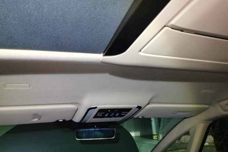 Used Toyota Alphard 2024 Dual-Engine 2.5L Prestige Edition Headliner
