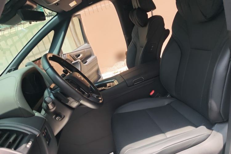 Used Toyota Alphard 2024 Dual-Engine 2.5L Deluxe Edition Left Front Seat