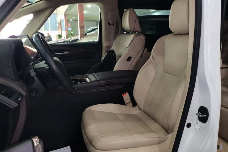 Used Toyota Alphard 2024 Dual-Engine 2.5L Deluxe Edition Left Front Seat